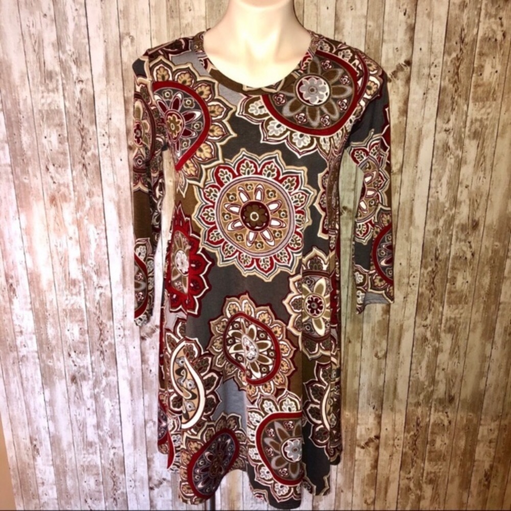 Dark gray three quarter length mini floral dress